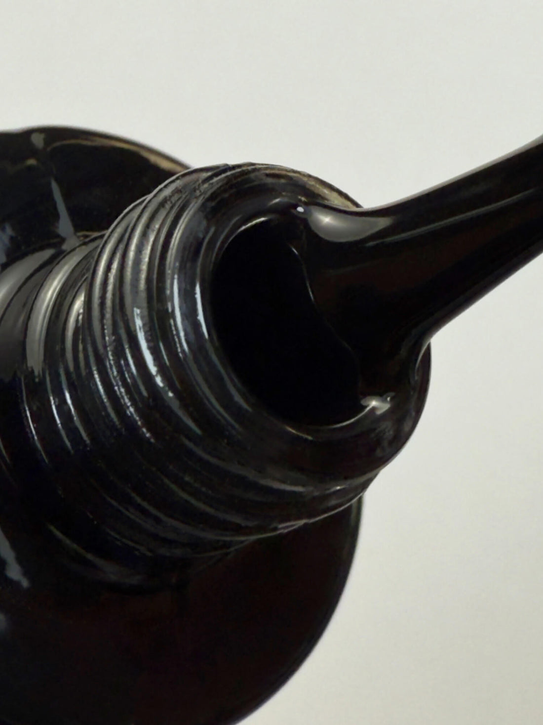 Esmalte Semipermanente 043 Volcano Black 7 ml