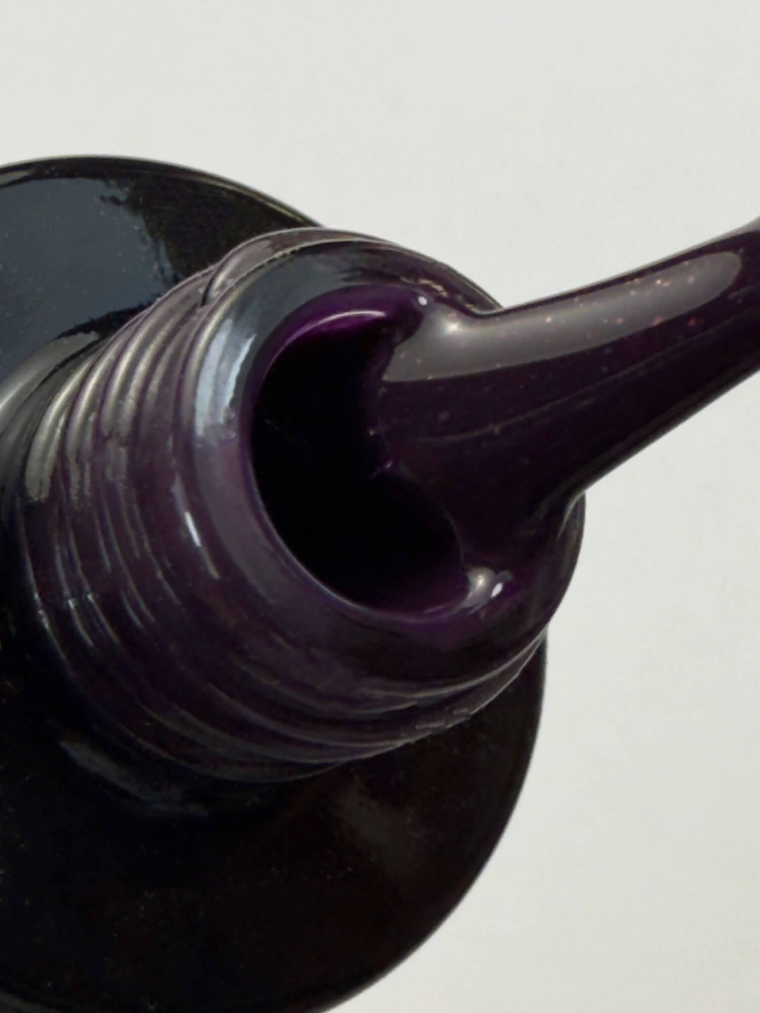 Esmalte Semipermanente 058 Black Figs 7 ml